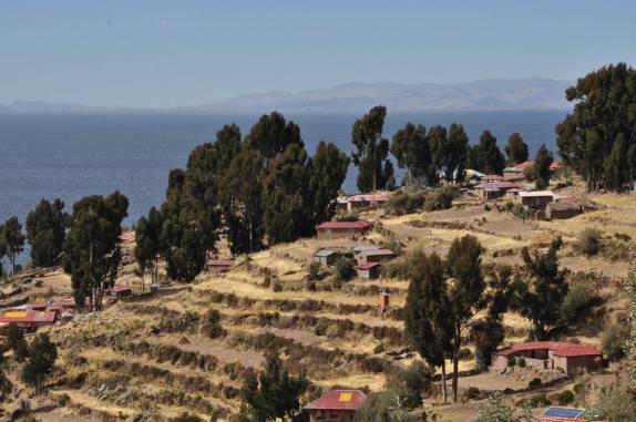 A bela Ilha de Taquile, no lago Titicaca, no Peru